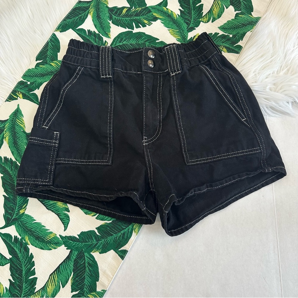 UO BDG Skate Short